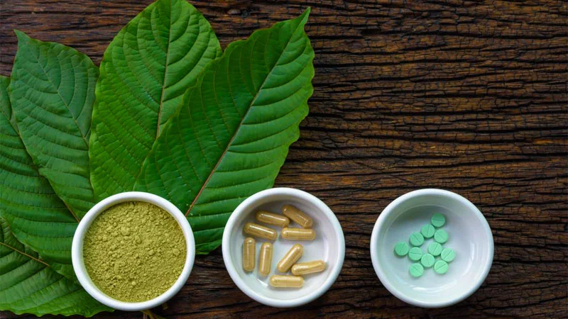 Image of grounded Kratom, Pills and tablets