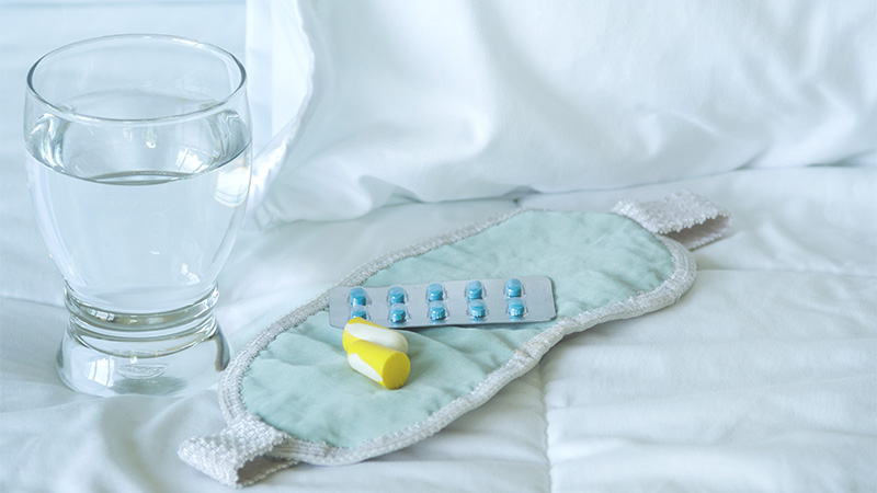 Image of Melatonin drugs on bed