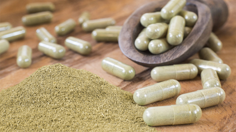 Red Malay Kratom Capsules and Extract